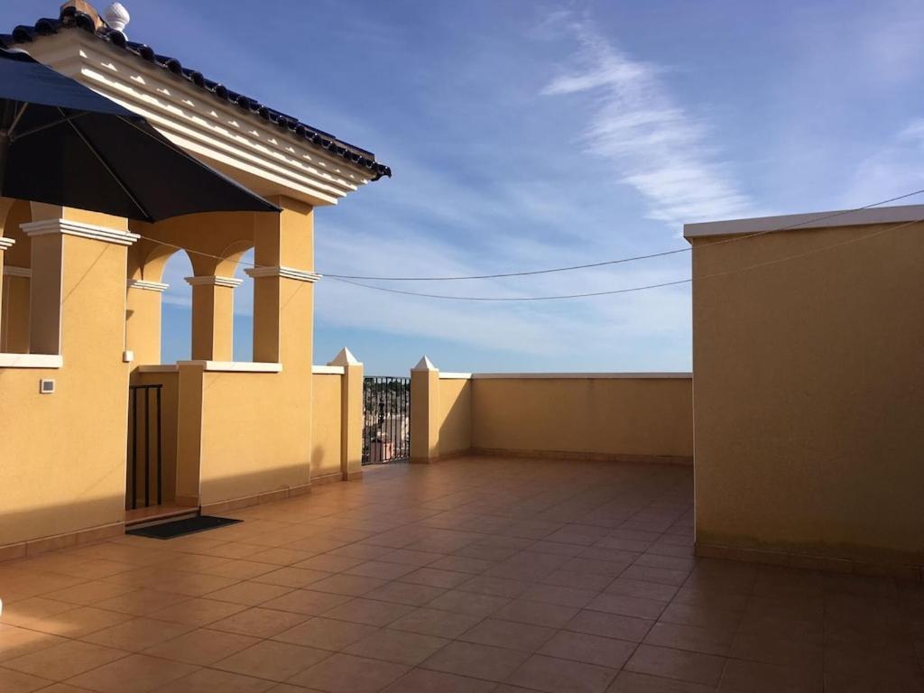 אליקאנטה Top Floor Spacious Apartment With Roof Terrace מראה חיצוני תמונה
